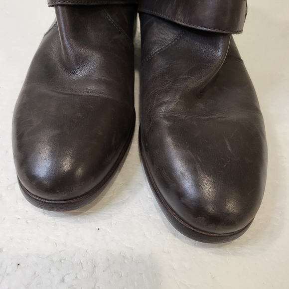 UGG women's leather boots - Picture 6 of 16